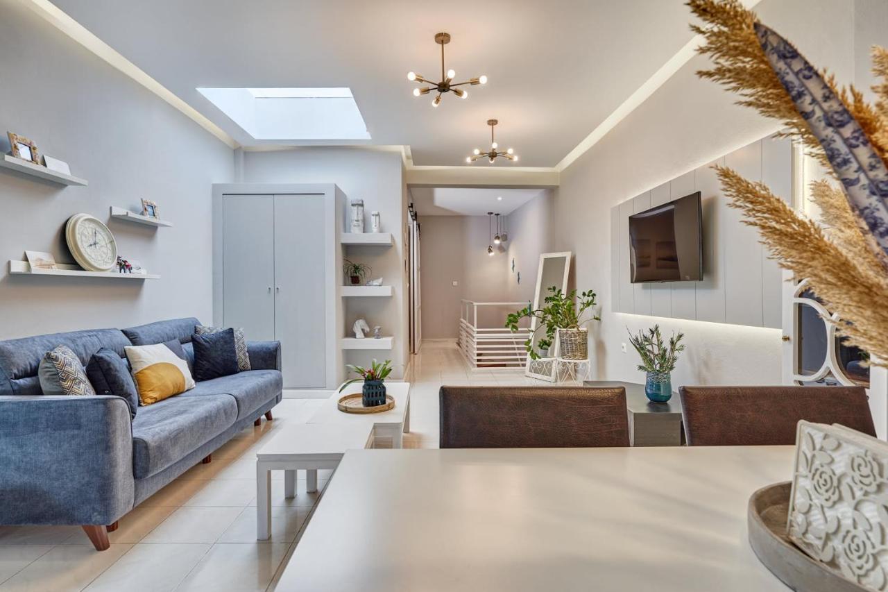 Old Town Luxury Velvet Apartment Rhodes City Exterior foto